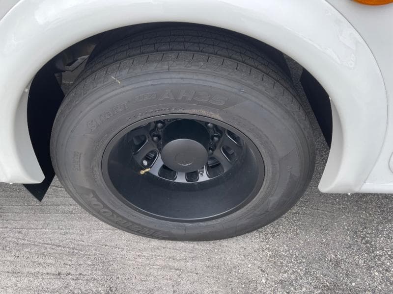 2026 Thor Motor Coach 2026 Thor Motor Coach Omni Trail - thumbnail 15