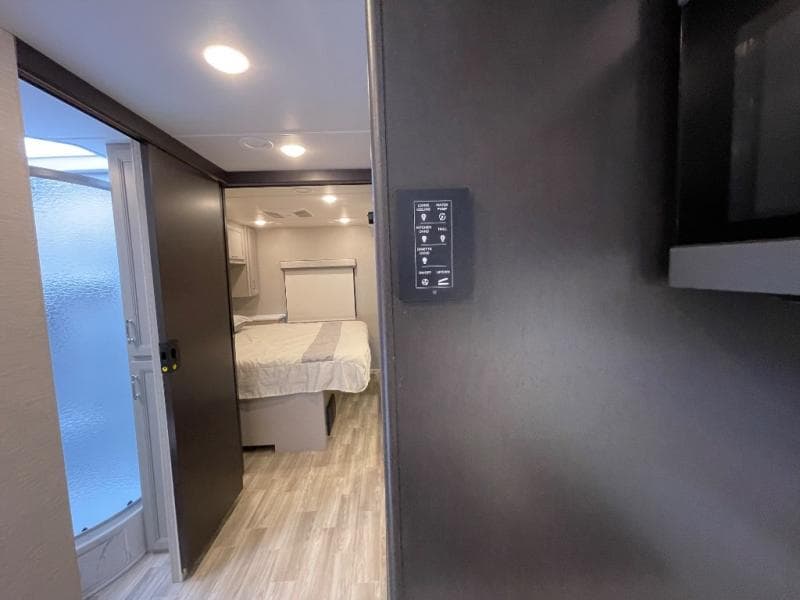 2026 Thor Motor Coach 2026 Thor Motor Coach Omni Trail - thumbnail 48