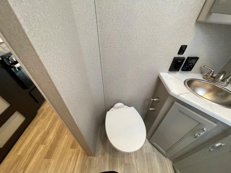 2026 Thor Motor Coach 2026 Thor Motor Coach Omni Trail - thumbnail 63