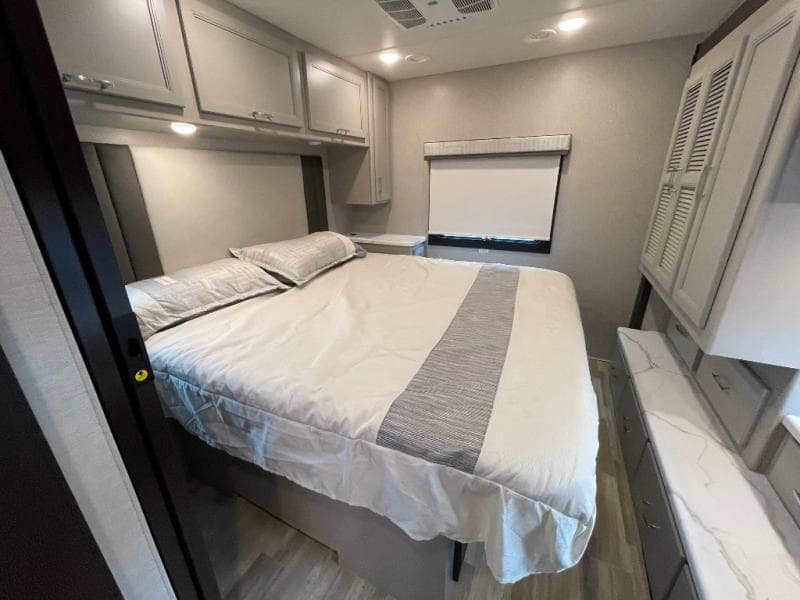 2026 Thor Motor Coach 2026 Thor Motor Coach Omni Trail - thumbnail 74