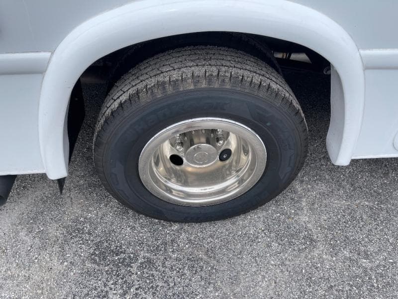 2026 Thor Motor Coach 2026 Thor Motor Coach Chateau - thumbnail 12