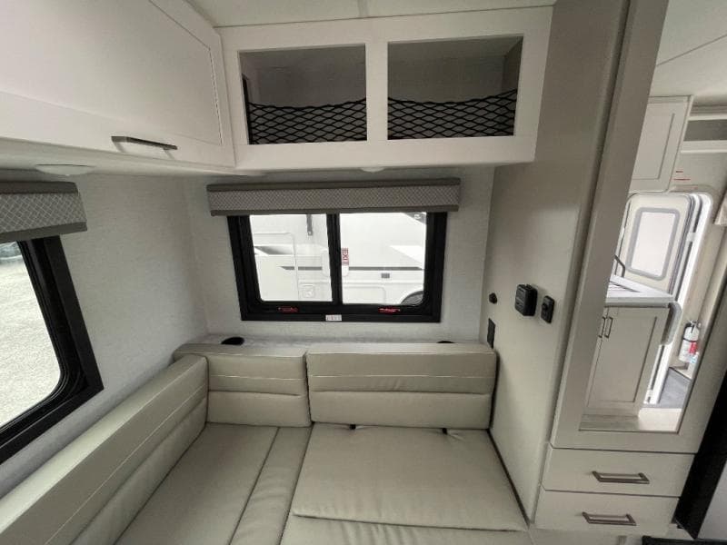 2026 Thor Motor Coach 2026 Thor Motor Coach Chateau - thumbnail 38