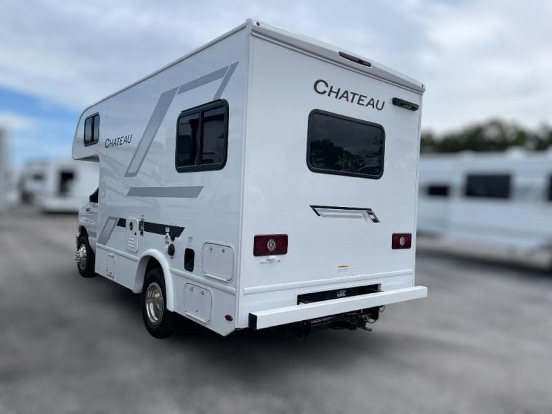 2026 Thor Motor Coach 2026 Thor Motor Coach Chateau - thumbnail 6