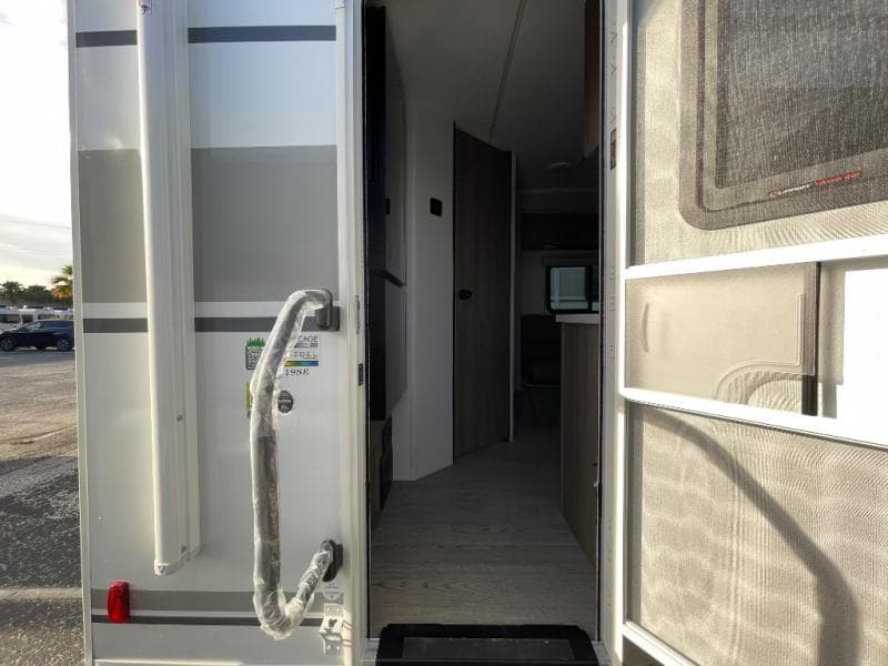 2026 Coachmen 2026 Coachmen Freedom Express Select - thumbnail 15