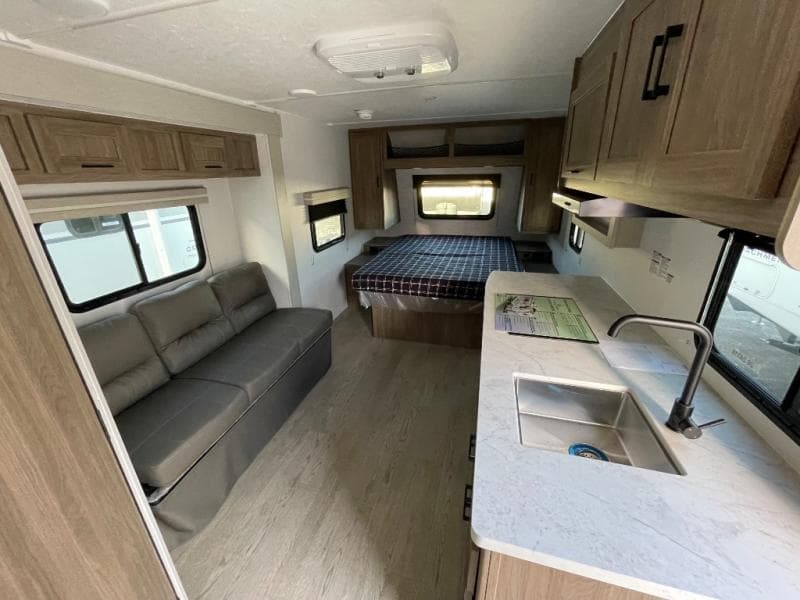 2026 Coachmen 2026 Coachmen Freedom Express Select - thumbnail 17