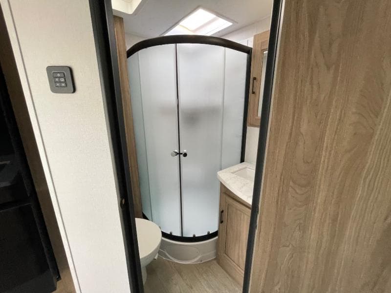 2026 Coachmen 2026 Coachmen Freedom Express Select - thumbnail 24