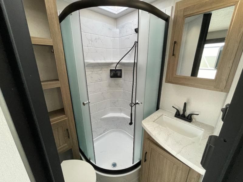 2026 Coachmen 2026 Coachmen Freedom Express Select - thumbnail 25