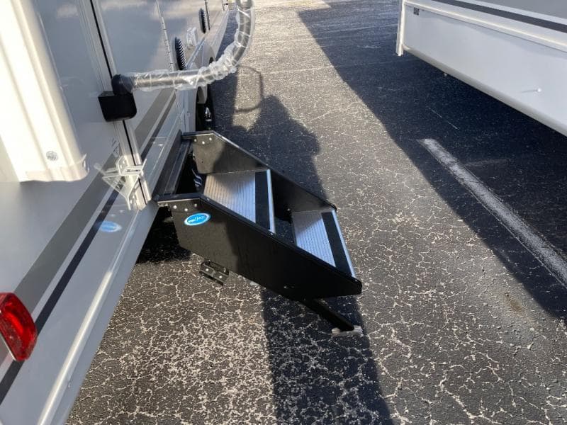 2026 Coachmen 2026 Coachmen Freedom Express Select - thumbnail 7