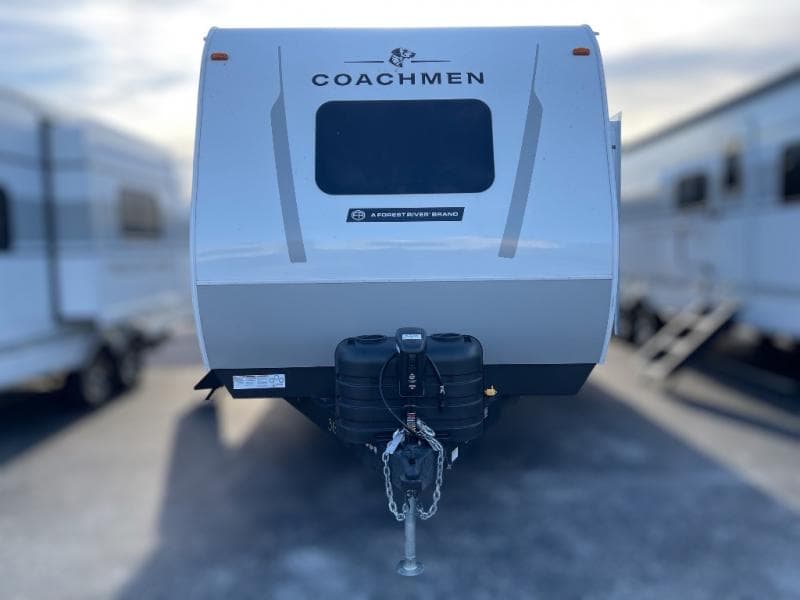 2026 Coachmen 2026 Coachmen Freedom Express - thumbnail 3