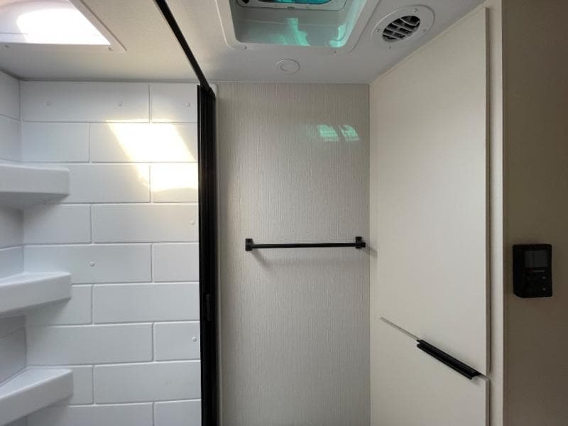 2026 Winnebago 2026 Winnebago Micro Minnie - thumbnail 19