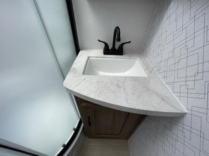 2026 Coachmen 2026 Coachmen Freedom Express - thumbnail 13