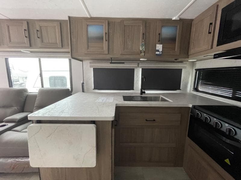 2026 Coachmen 2026 Coachmen Freedom Express - thumbnail 15