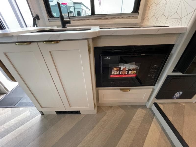 2026 Coachmen 2026 Coachmen Prism - thumbnail 33