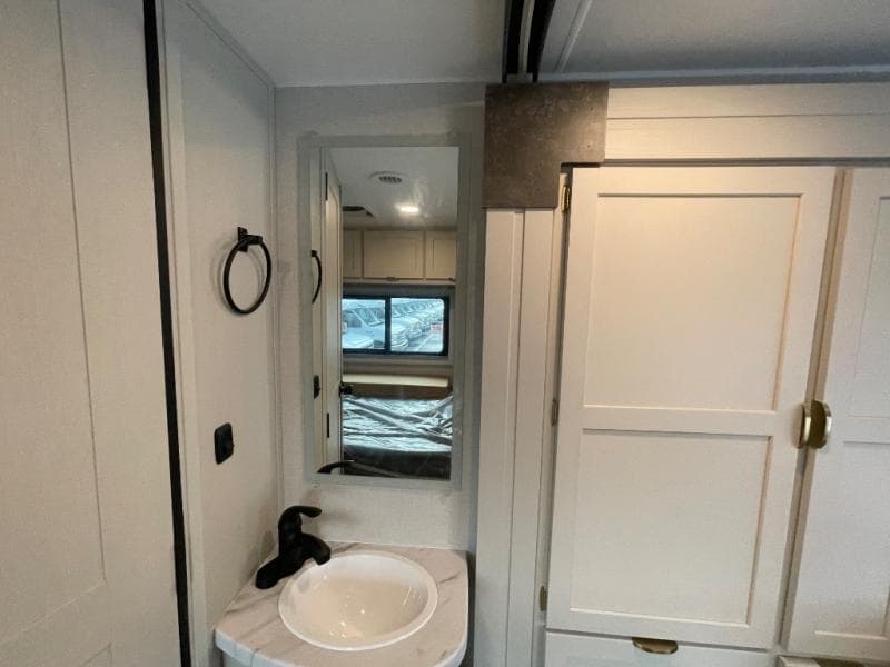 2026 Coachmen 2026 Coachmen Prism - thumbnail 38