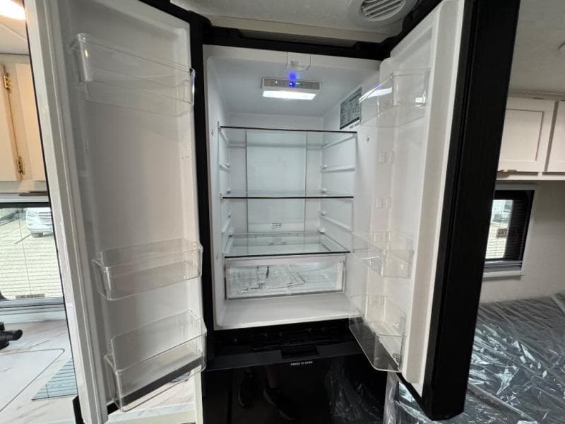 2026 Coachmen 2026 Coachmen Prism - thumbnail 18