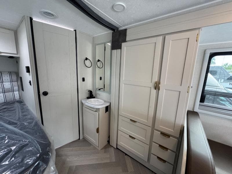 2026 Coachmen 2026 Coachmen Prism - thumbnail 23