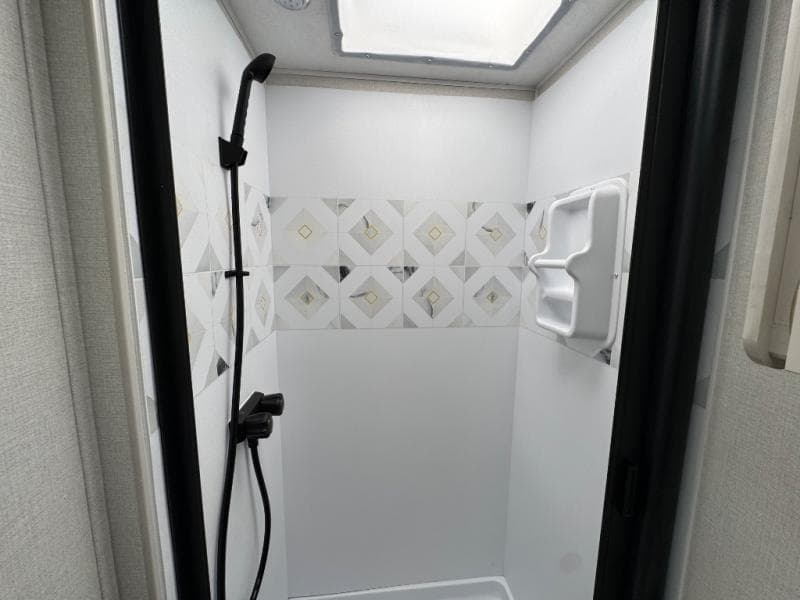 2026 Coachmen 2026 Coachmen Prism - thumbnail 26