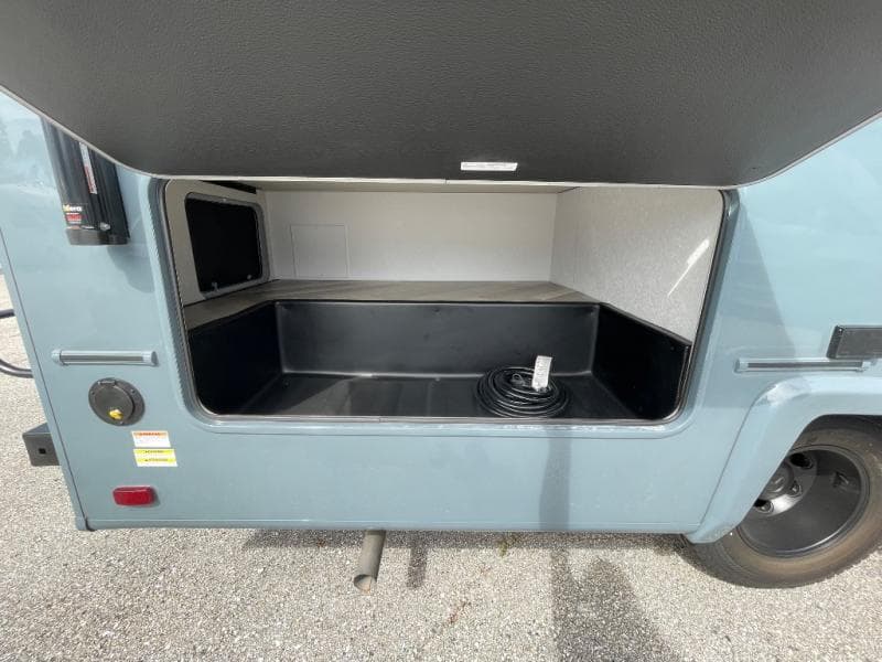 2026 Coachmen 2026 Coachmen Prism - thumbnail 9