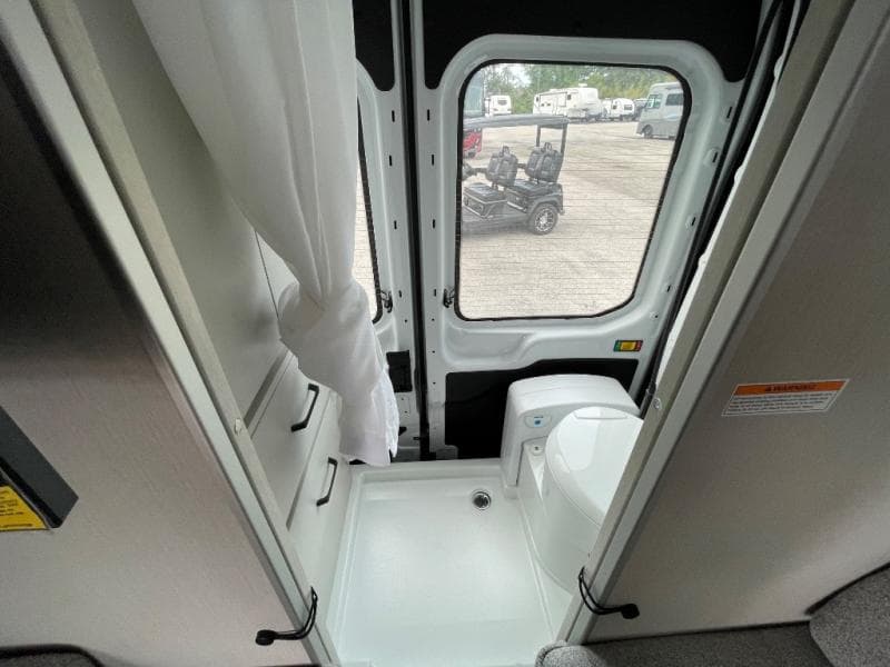 2026 Thor Motor Coach 2026 Thor Motor Coach Palladium - thumbnail 29