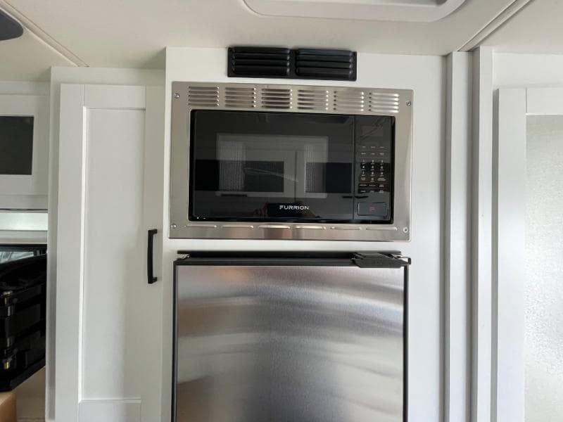 2026 Coachmen 2026 Coachmen Beyond - thumbnail 14