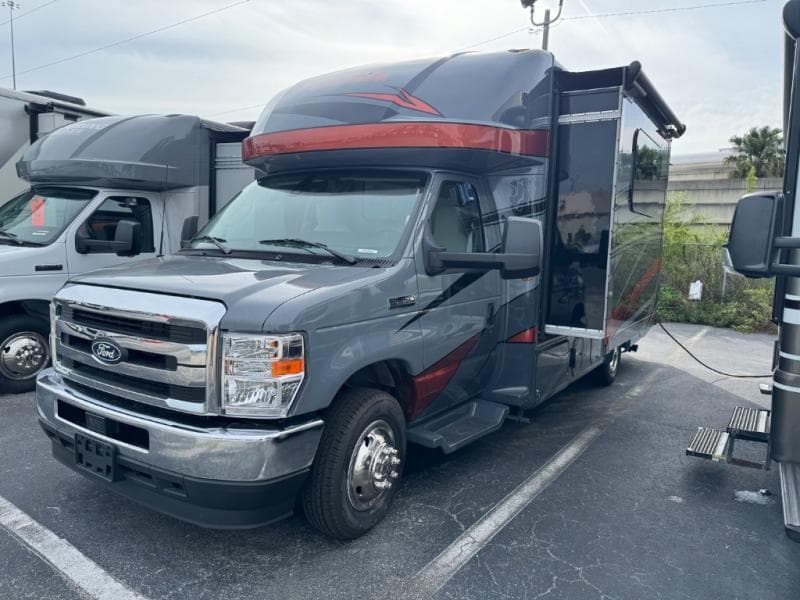 2026 Gulf Stream 2026 Gulf Stream BT Cruiser - thumbnail 3