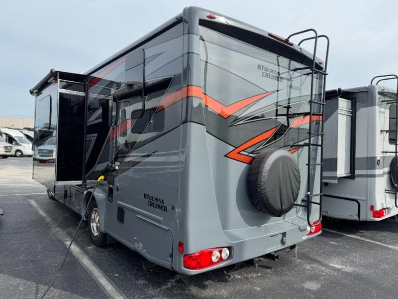 2026 Gulf Stream 2026 Gulf Stream BT Cruiser - thumbnail 4