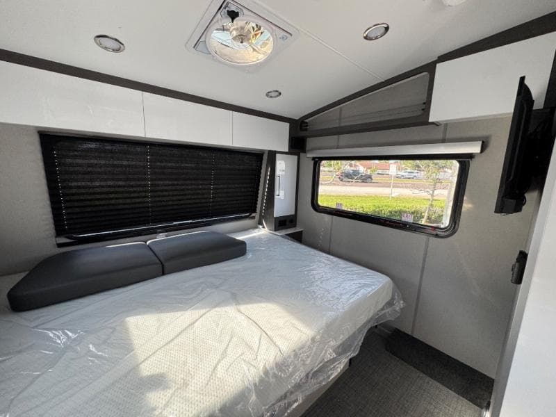 2026 inTech RV 2026 inTech RV Aucta - thumbnail 13