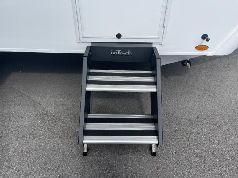 2026 inTech RV 2026 inTech RV Sol - thumbnail 10