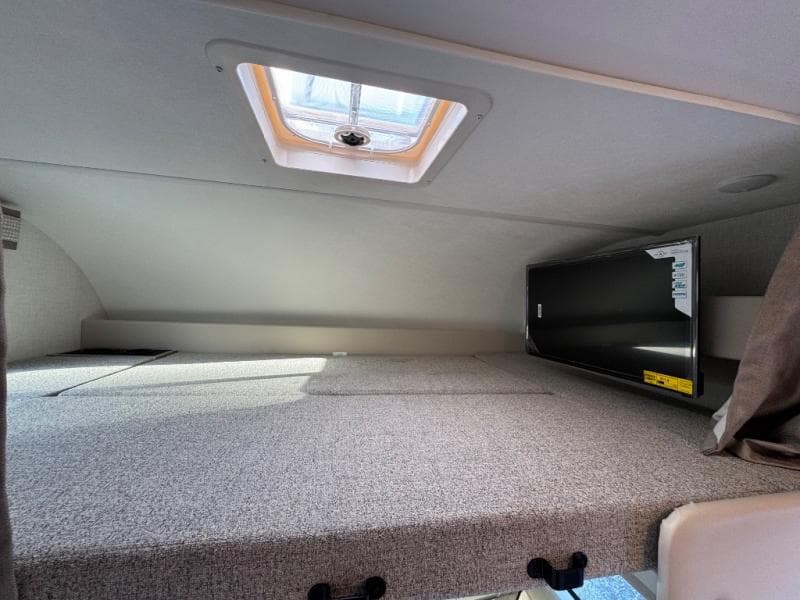 2026 Thor Motor Coach 2026 Thor Motor Coach Quantum - thumbnail 18