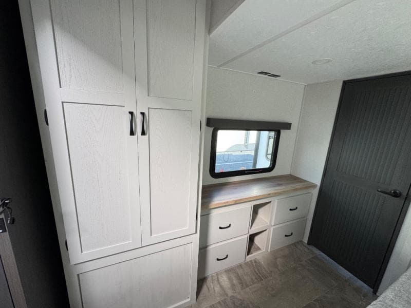 2026 Coachmen 2026 Coachmen Chaparral - thumbnail 21