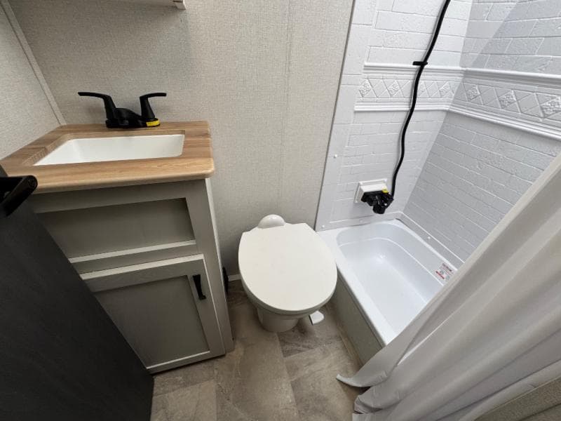 2026 Coachmen 2026 Coachmen Chaparral - thumbnail 29