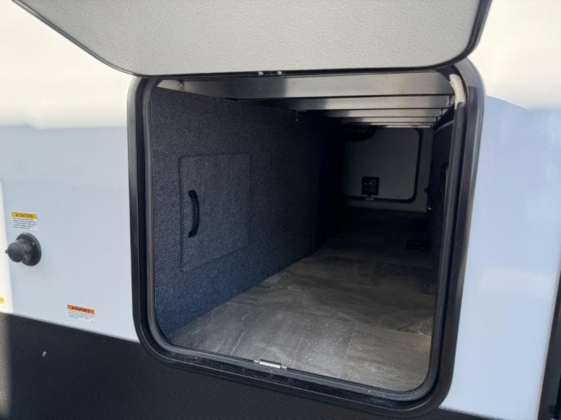 2026 Coachmen 2026 Coachmen Chaparral - thumbnail 7