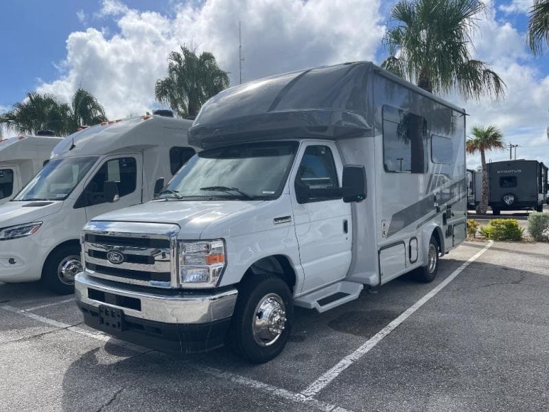 2026 Gulf Stream 2026 Gulf Stream BT Cruiser - thumbnail 4