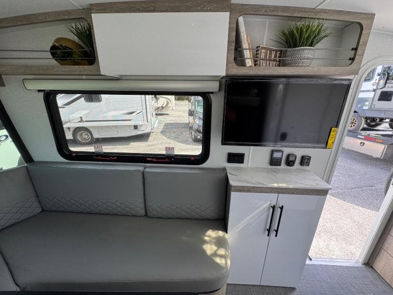 2026 inTech RV 2026 inTech RV Sol - thumbnail 13
