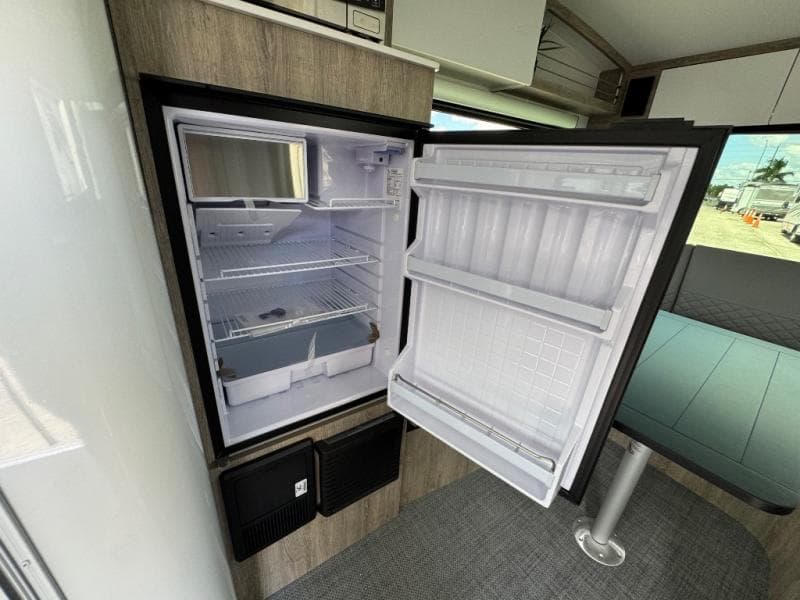 2026 inTech RV 2026 inTech RV Sol - thumbnail 20