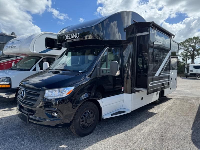 2026 Thor Motor Coach 2026 Thor Motor Coach Delano - thumbnail 3