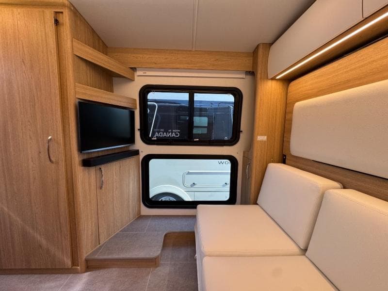 2026 Leisure Travel Vans 2026 Leisure Travel Vans Wonder - thumbnail 11