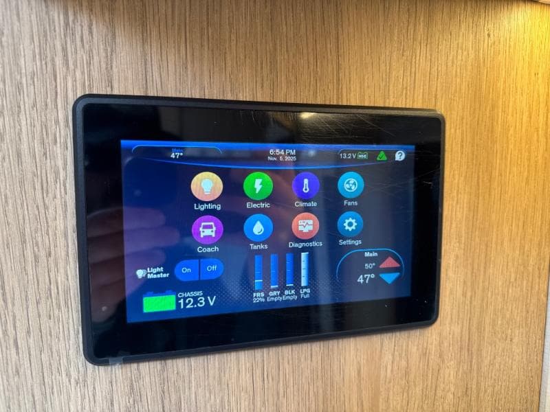 2026 Leisure Travel Vans 2026 Leisure Travel Vans Wonder - thumbnail 25