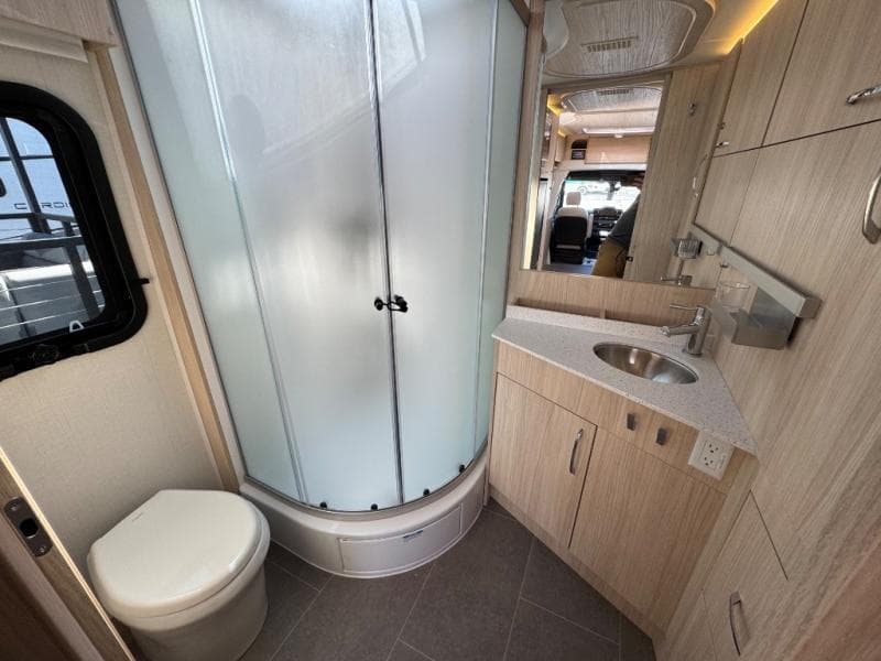 2026 Leisure Travel Vans 2026 Leisure Travel Vans Unity - thumbnail 19