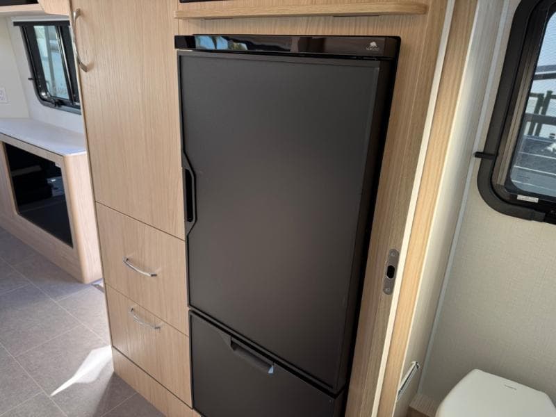 2026 Leisure Travel Vans 2026 Leisure Travel Vans Unity - thumbnail 23