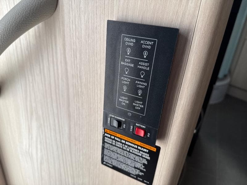 2026 Leisure Travel Vans 2026 Leisure Travel Vans Unity - thumbnail 26