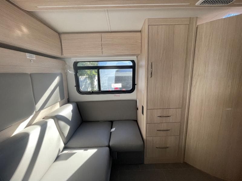 2025 Leisure Travel Vans 2025 Leisure Travel Vans Wonder - thumbnail 14