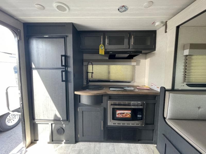 2023 Forest River 2023 Forest River R-Pod - thumbnail 10