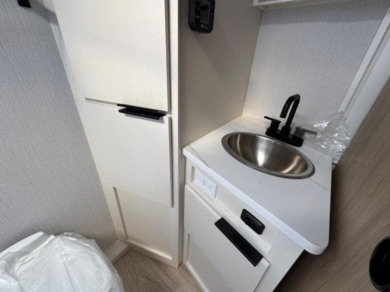 2026 Winnebago 2026 Winnebago Micro Minnie - thumbnail 19