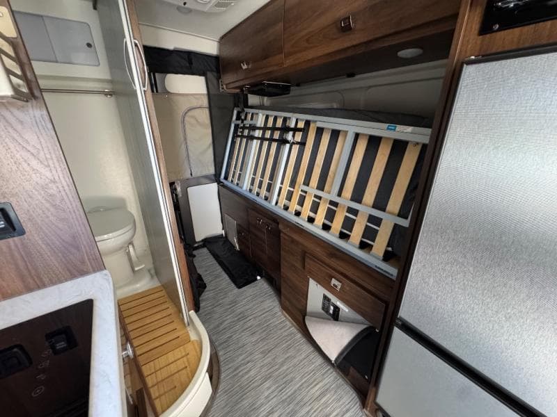 2022 Winnebago 2022 Winnebago Travato - thumbnail 17