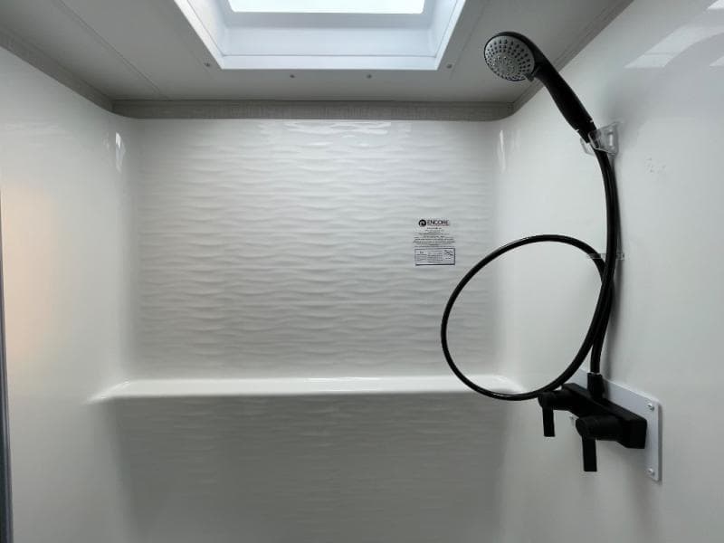 2026 Venture RV 2026 Venture RV SportTrek 5 Touring Edition - thumbnail 23