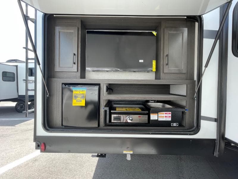 2026 Venture RV 2026 Venture RV SportTrek - thumbnail 8