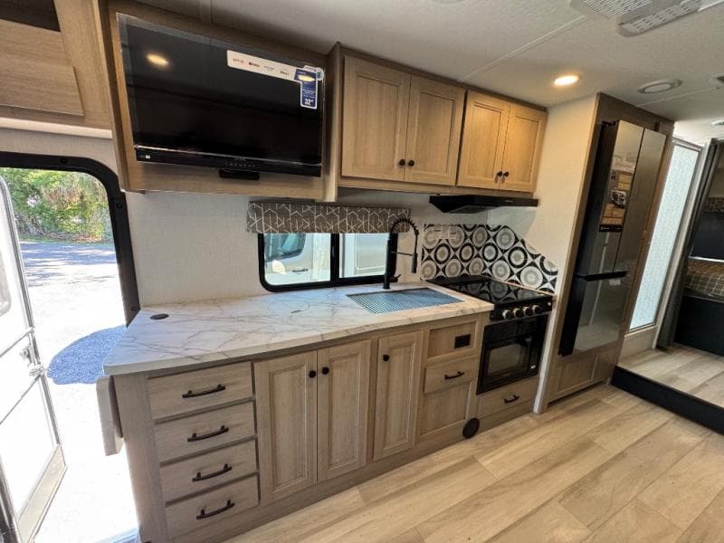 2026 Forest River 2026 Forest River Sunseeker Classic - thumbnail 13