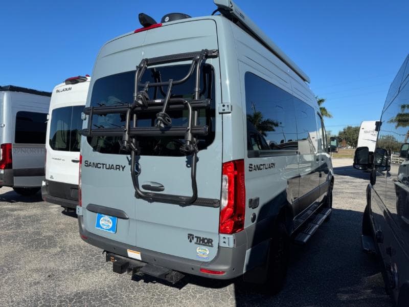 2026 Thor Motor Coach 2026 Thor Motor Coach Sanctuary - thumbnail 5
