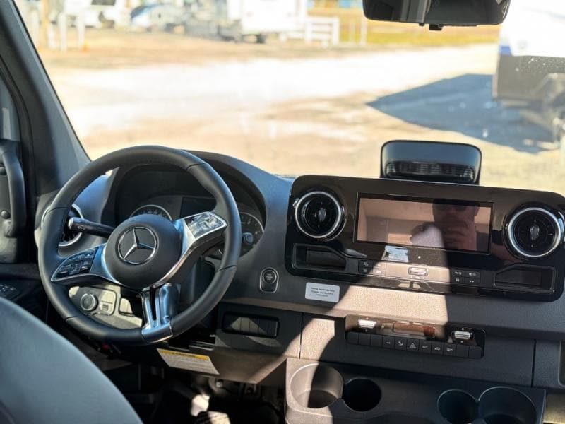 2026 Thor Motor Coach 2026 Thor Motor Coach Sanctuary - thumbnail 8